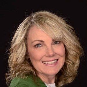 Meet your Posher, Joann